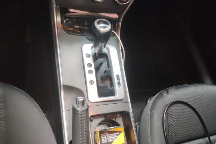 Used Mazda 6 2015 2.0L Automatic Fashion Edition Gear Lever