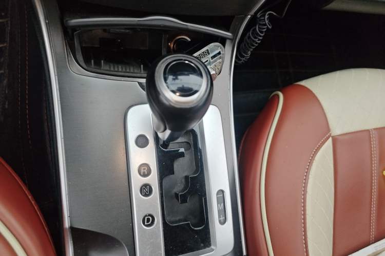 Used Mazda 6 2015 2.0L Automatic Fashion Edition Gear Lever