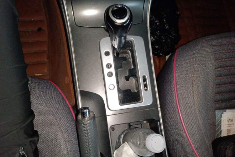Used Mazda 6 2015 2.0L Automatic Luxury Version Gear Lever