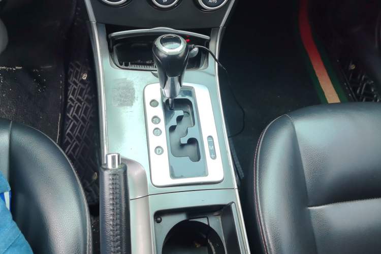 Used Mazda 6 2015 2.0L Automatic Fashion Edition Gear Lever