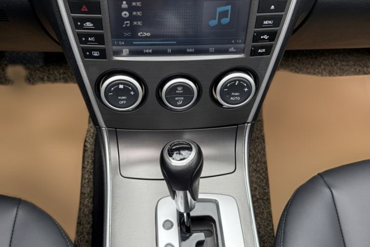 Used Mazda 6 2015 2.0L Automatic Fashion Edition Interior 2
