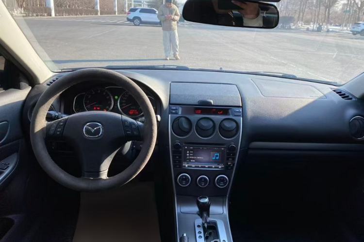 Used Mazda 6 2015 2.0L Automatic Fashion Edition Interior 5