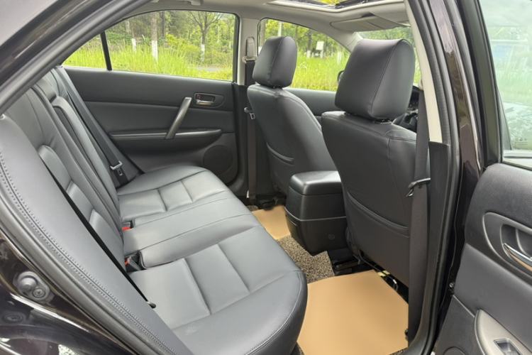 Used Mazda 6 2015 2.0L Automatic Fashion Edition Interior 7