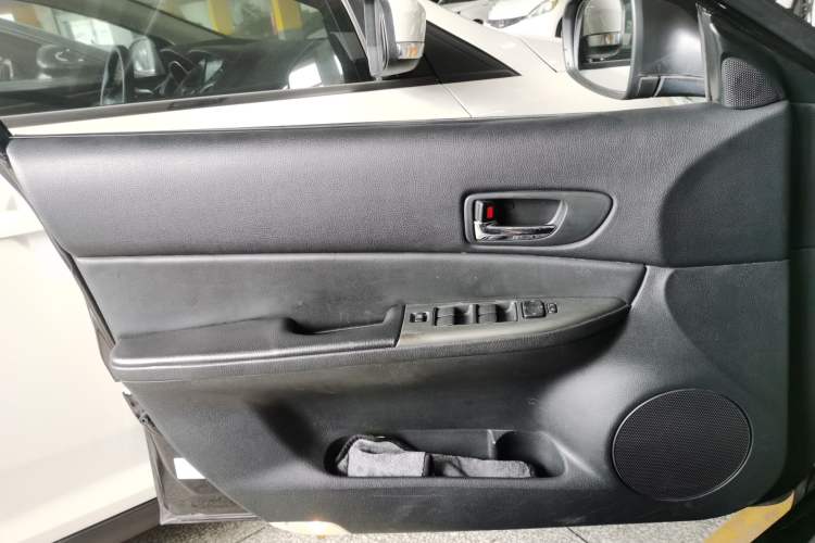Used Mazda 6 2015 2.0L Automatic Fashion Edition Interior 7