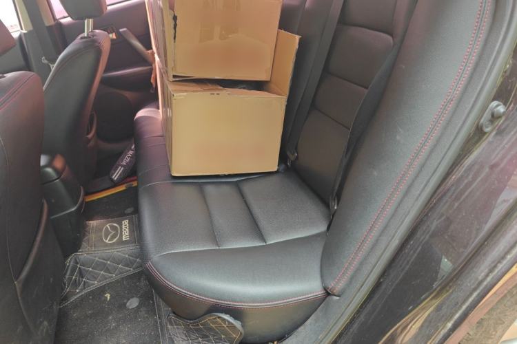 Used Mazda 6 2015 2.0L Automatic Fashion Edition Left Rear Seat