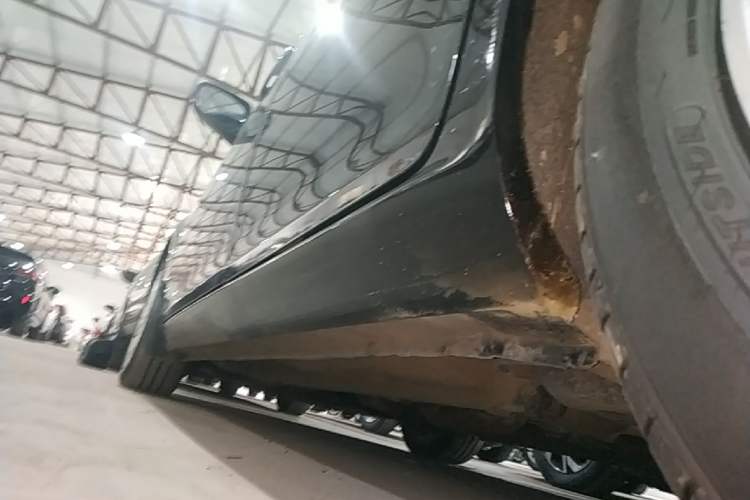 Used Mazda 6 2015 2.0L Automatic Fashion Edition Left Side Sill