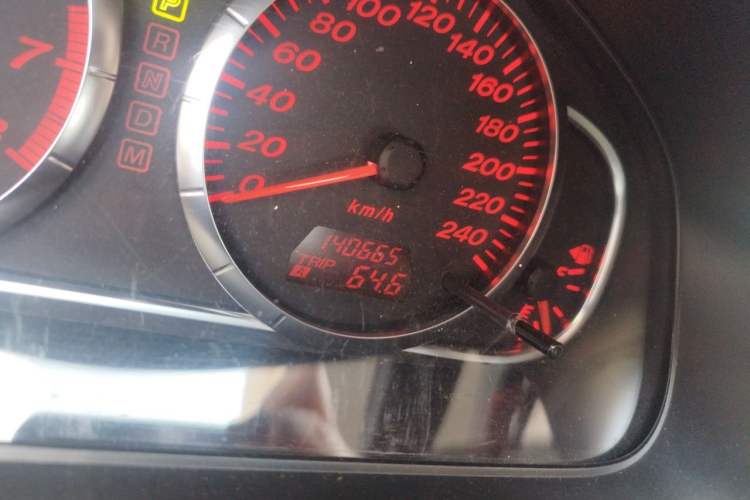 Used Mazda 6 2015 2.0L Automatic Luxury Version Odometer Close Up
