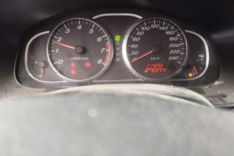 Used Mazda 6 2015 2.0L Automatic Classic Version Odometer Close Up