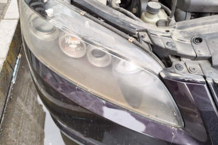 Used Mazda 6 2015 2.0L Automatic Classic Version Right Front Headlight