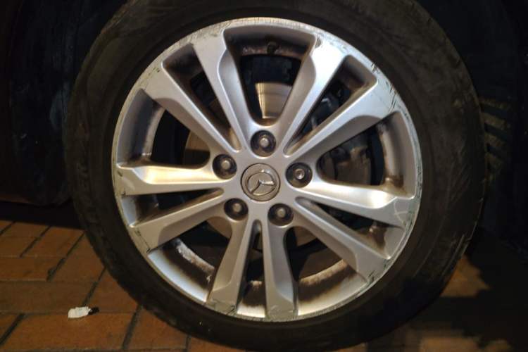 Used Mazda 6 2015 2.0L Automatic Classic Version Right Front Wheel Hub