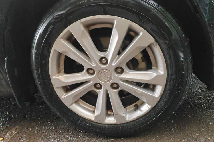 Used Mazda 6 2015 2.0L Automatic Fashion Edition Right Front Wheel Hub