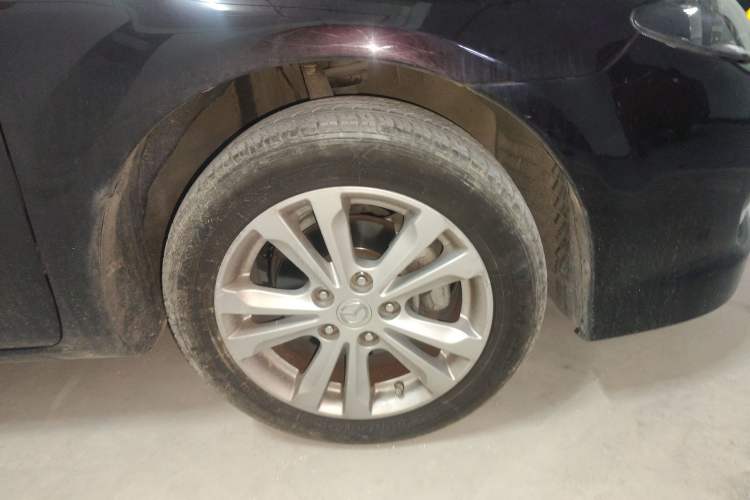 Used Mazda 6 2015 2.0L Automatic Fashion Edition Right Front Wheel Hub