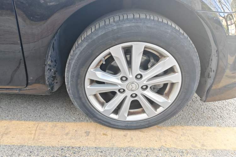 Used Mazda 6 2015 2.0L Automatic Classic Version Right Front Wheel Hub
