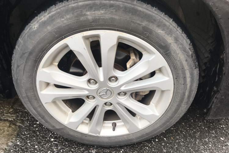 Used Mazda 6 2015 2.0L Automatic Fashion Edition Right Front Wheel Hub