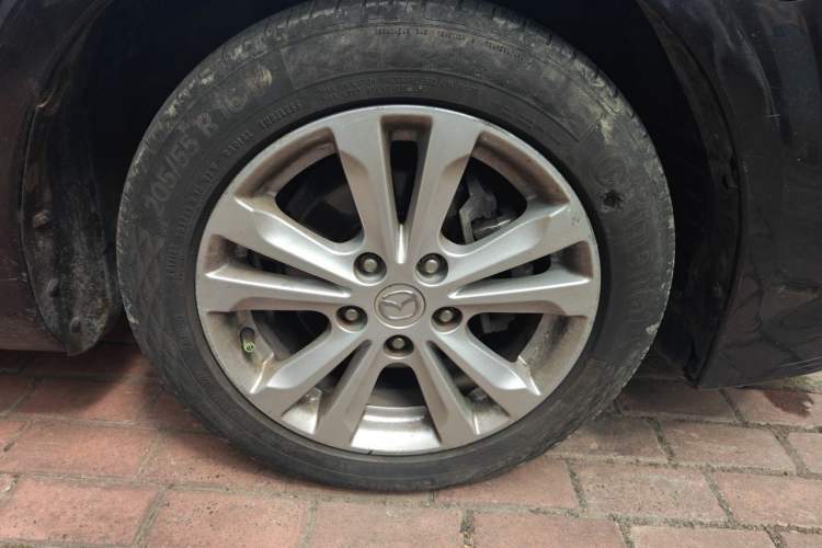 Used Mazda 6 2015 2.0L Automatic Fashion Edition Right Front Wheel Hub