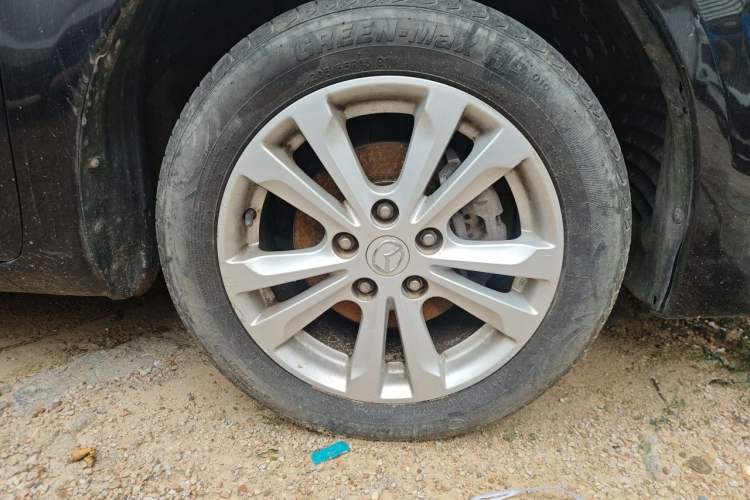 Used Mazda 6 2015 2.0L Automatic Fashion Edition Right Front Wheel Hub