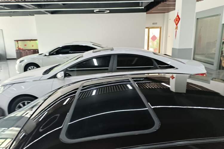 Used Mazda 6 2015 2.0L Automatic Classic Version Roof