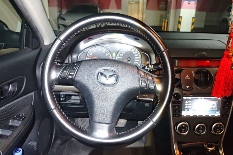 Used Mazda 6 2015 2.0L Automatic Fashion Edition Steering Wheel