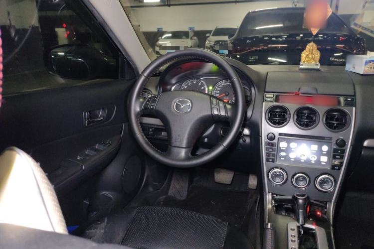 Used Mazda 6 2015 2.0L Automatic Fashion Edition Steering Wheel