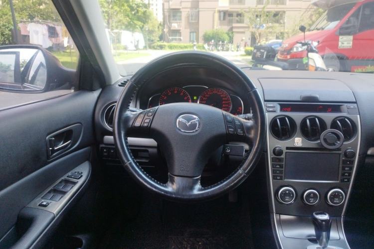 Used Mazda 6 2015 2.0L Automatic Luxury Version Steering Wheel