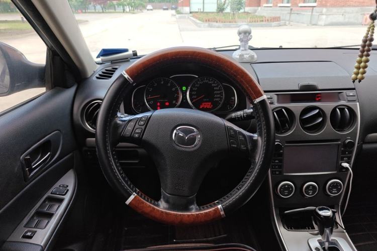 Used Mazda 6 2015 2.0L Automatic Fashion Edition Steering Wheel