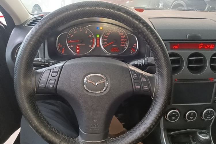 Used Mazda 6 2015 2.0L Automatic Fashion Edition Steering Wheel