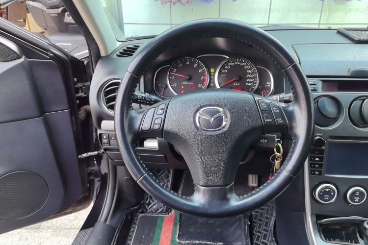 Used Mazda 6 2015 2.0L Automatic Fashion Edition Steering Wheel