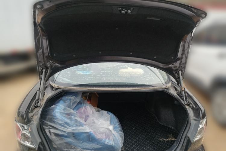 Used Mazda 6 2015 2.0L Automatic Fashion Edition Trunk