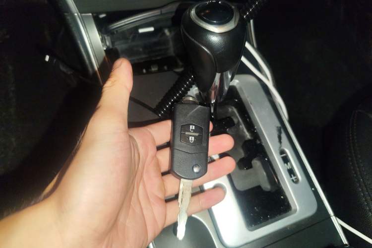 Used Mazda 6 2015 2.0L Automatic Fashion Edition Vehicle Key