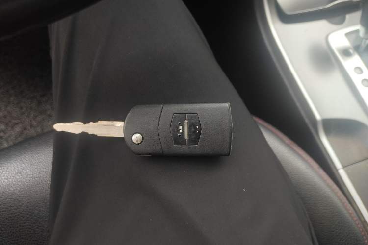 Used Mazda 6 2015 2.0L Automatic Fashion Edition Vehicle Key