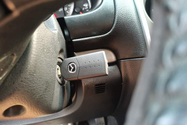 Used Mazda 6 2015 2.0L Automatic Fashion Edition Vehicle Key