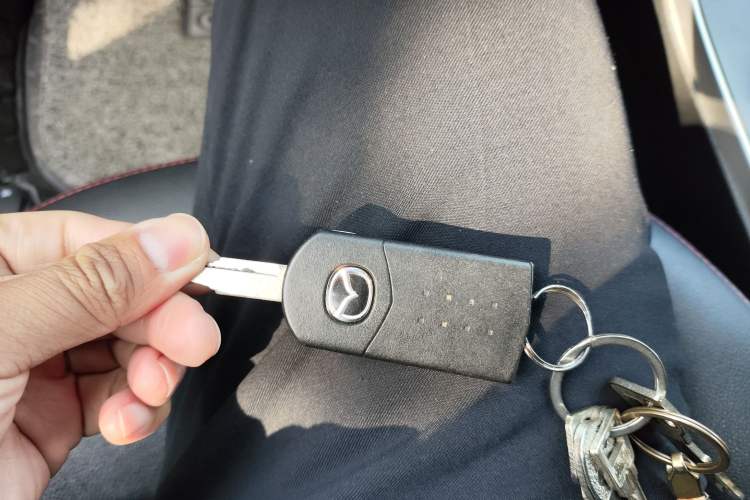Used Mazda 6 2015 2.0L Automatic Fashion Edition Vehicle Key