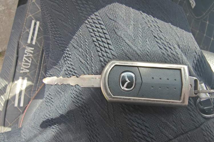 Used Mazda 6 2015 2.0L Automatic Fashion Edition Vehicle Key