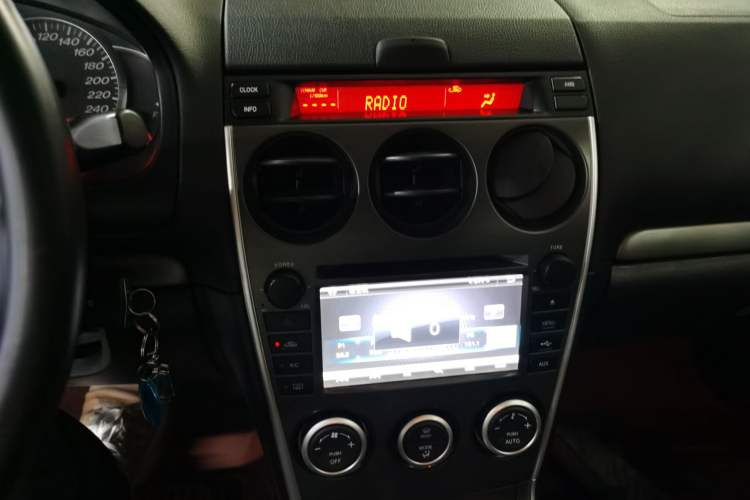 Used Mazda 6 2015 2.0L Automatic Fashion Edition Audio And AC Panel
