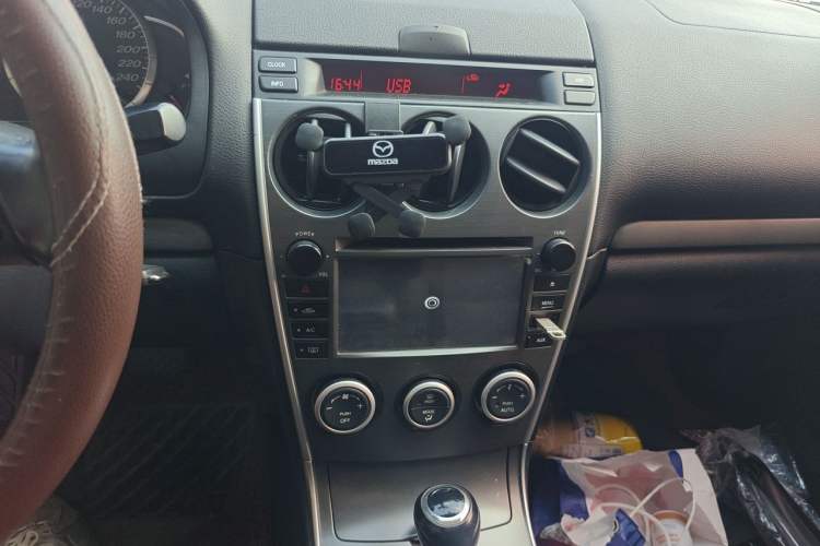 Used Mazda 6 2015 2.0L Automatic Fashion Edition Audio And AC Panel