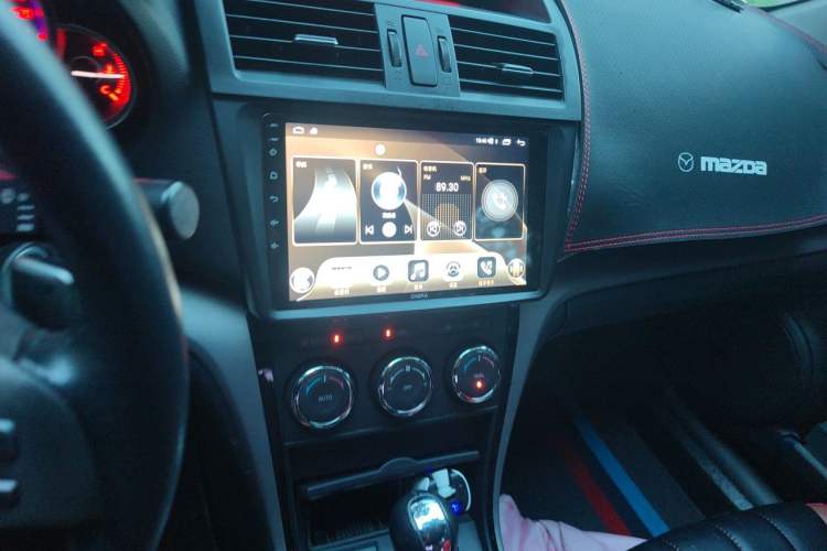 Used Mazda 6 2015 2.0L Automatic Elite Edition Audio And AC Panel
