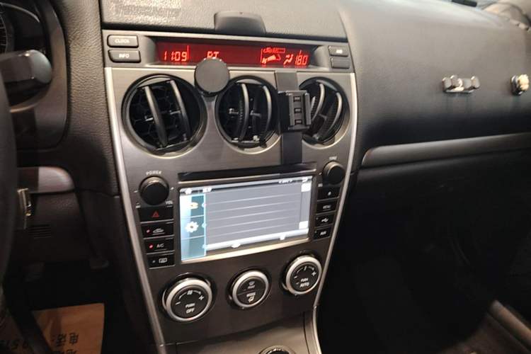 Used Mazda 6 2015 2.0L Automatic Fashion Edition Audio And AC Panel