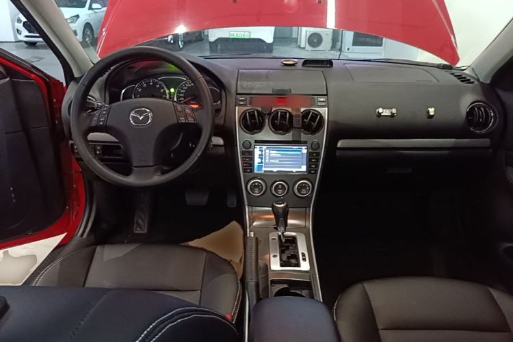 Used Mazda 6 2015 2.0L Automatic Fashion Edition Center Console