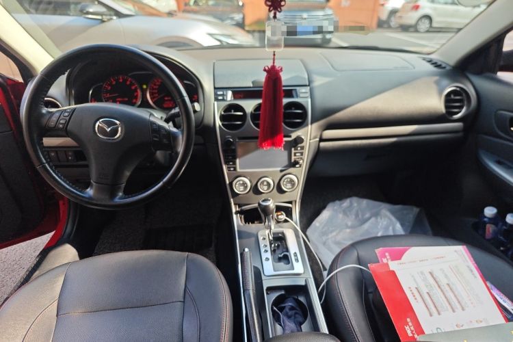Used Mazda 6 2015 2.0L Automatic Luxury Version Center Console