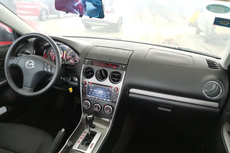 Used Mazda 6 2015 2.0L Automatic Fashion Edition Center Console