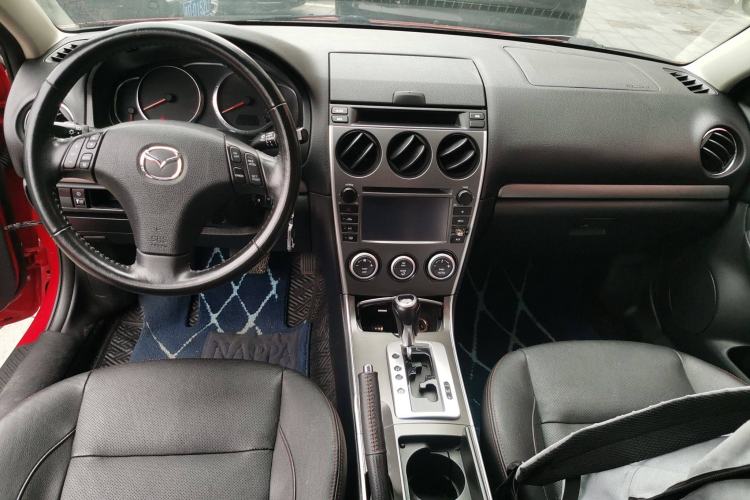 Used Mazda 6 2015 2.0L Automatic Luxury Version Center Console