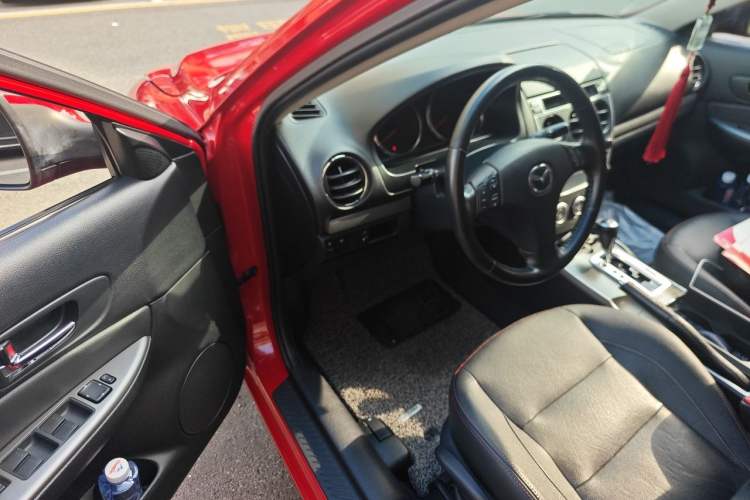 Used Mazda 6 2015 2.0L Automatic Luxury Version Driver Seat