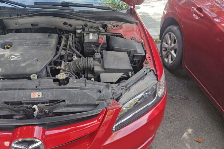 Used Mazda 6 2015 2.0L Automatic Fashion Edition Engine Bay Left