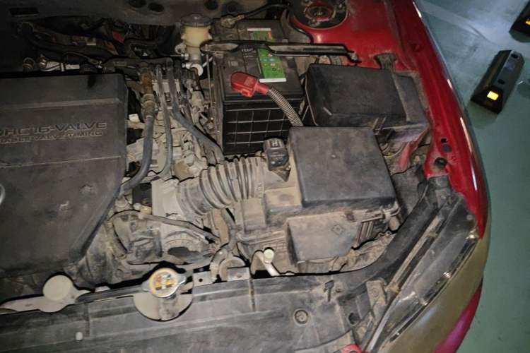 Used Mazda 6 2015 2.0L Automatic Classic Version Engine Bay Left