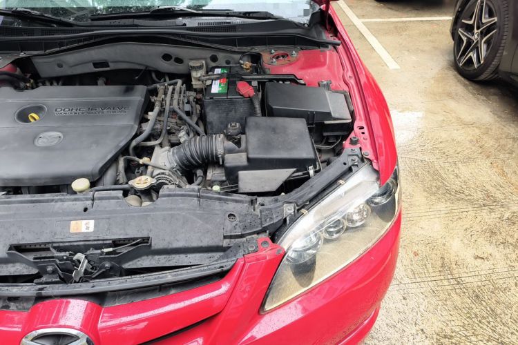 Used Mazda 6 2015 2.0L Automatic Fashion Edition Engine Bay Left