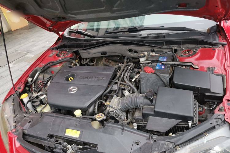 Used Mazda 6 2015 2.0L Automatic Luxury Version Engine Bay