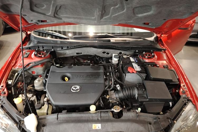 Used Mazda 6 2015 2.0L Automatic Fashion Edition Engine Bay