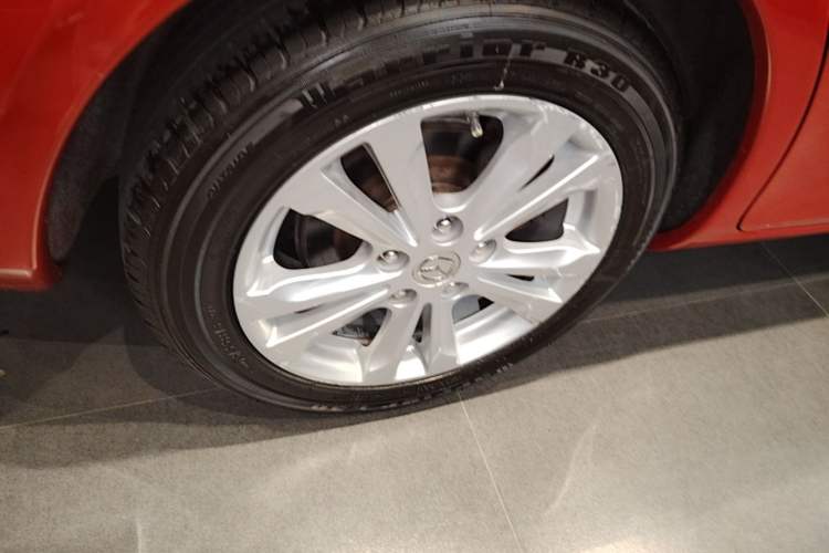 Used Mazda 6 2015 2.0L Automatic Fashion Edition Exterior 5