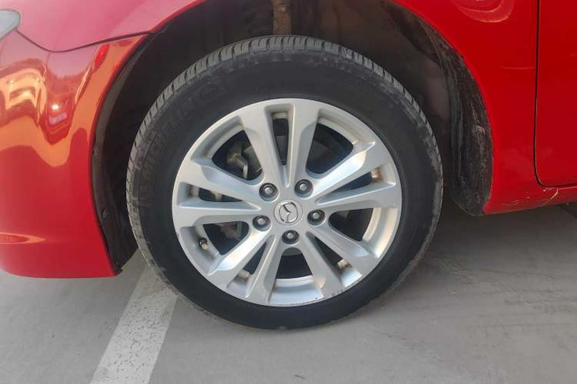 Used Mazda 6 2015 2.0L Automatic Fashion Edition Exterior 6