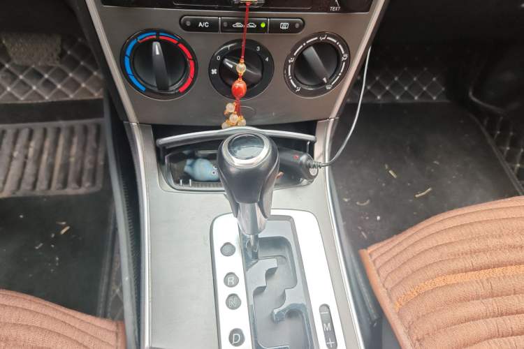 Used Mazda 6 2015 2.0L Automatic Classic Version Gear Lever